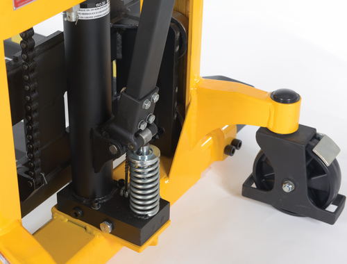 Stacker Manual Pump 3 - 35 In. 2,000 Lb. Capacity Black / Yellow