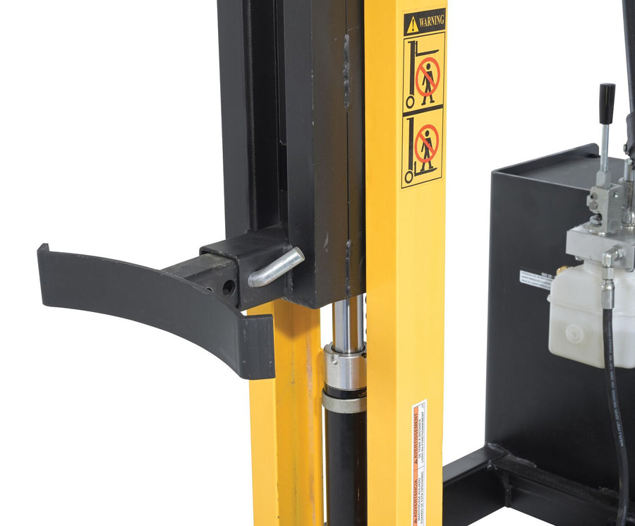 Steel Manual Drive Manual Lift Counter Balnc Drum Stacker 12V 52 x 26 In. x 58 In. 700 Lb. Cap Yel