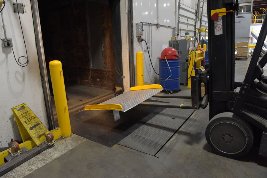 60" x 36" Aluminum Dockboard w/ Steel Curbs & 10,000-lbs Capacity