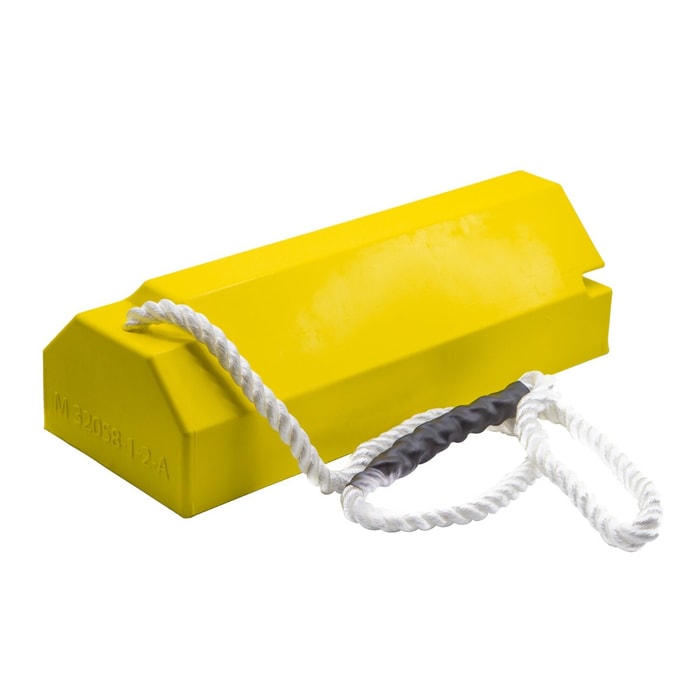 20" Single Aviation Wheel Chock with Qantas Locking Rope & Rubber Pad - AC6820-QLR-RP