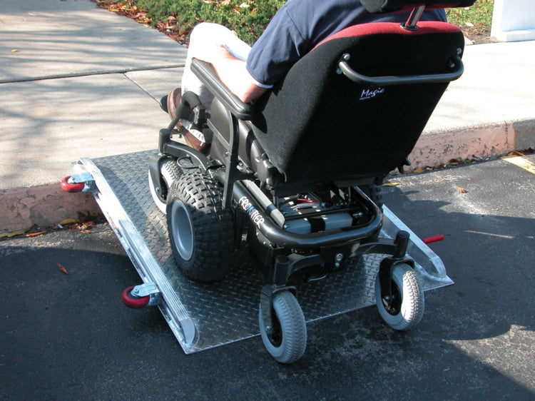 36" x 48" Wheel Chair Ramp w/ 500-lbs Capacity
