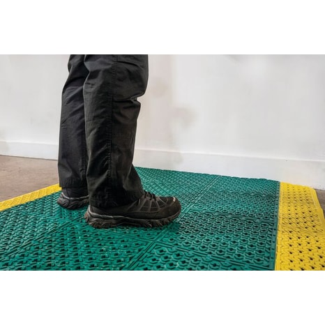 Eyewash Station Mat, 30" x 36"