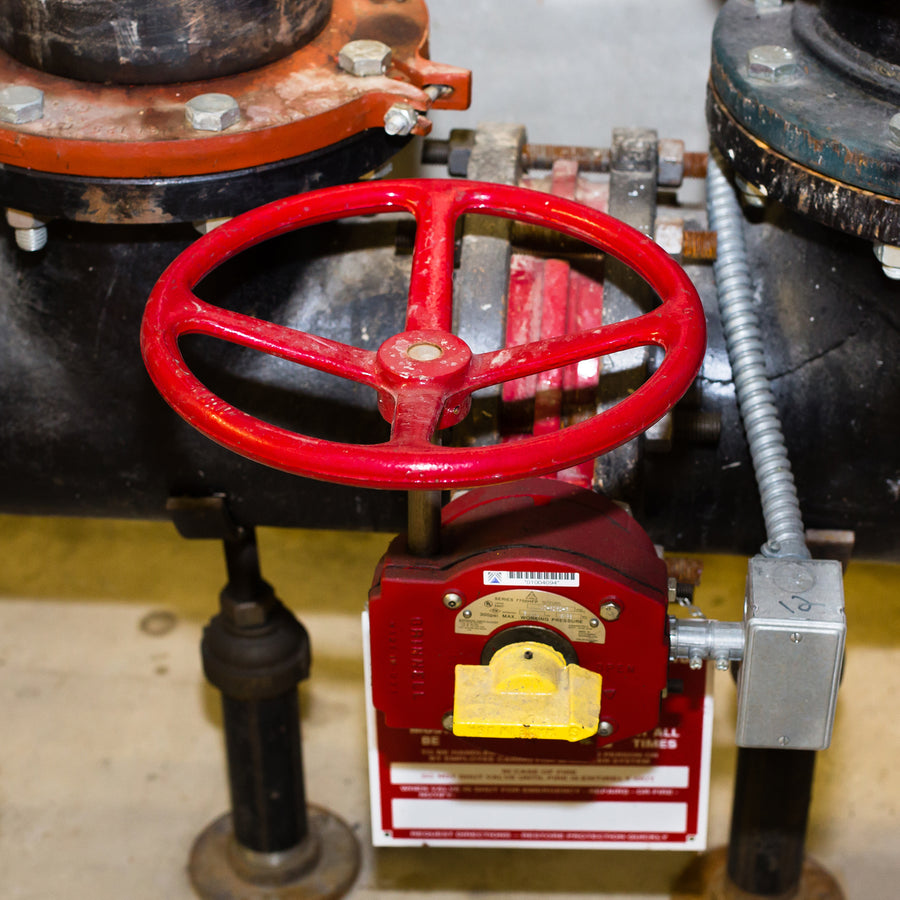 7248 Gate Valve Lockout, 10 - 13 IN Wheel