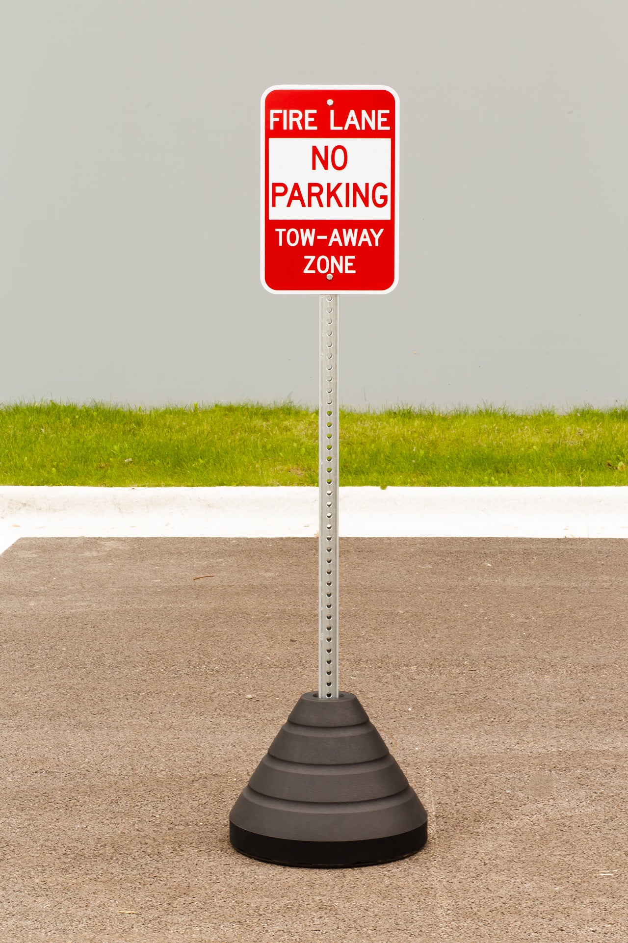 Zing "Fire Lane, No Parking" Sign Kit Bundle, with Base and Post