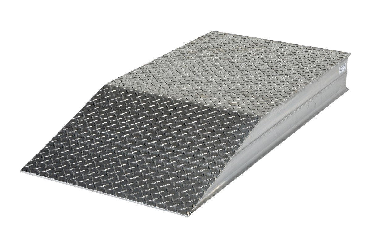 HEAVY DUTY ALUM WHEEL RISER 24X5.93X48