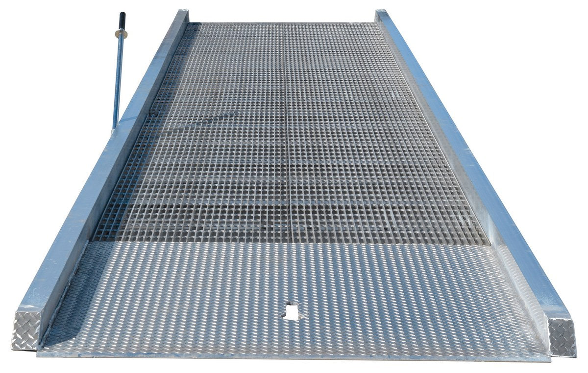 72"W x 30'L Aluminum Yard Ramp w/ Aluminum Grating - 16,000-lbs Capacity