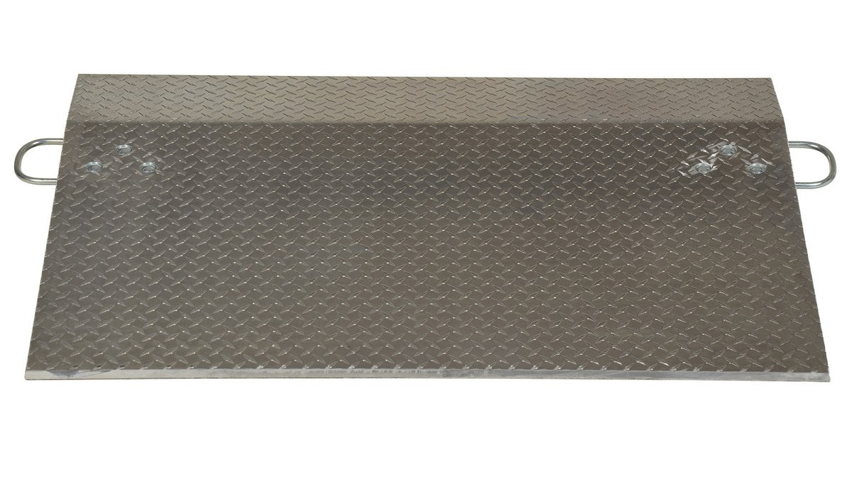 Aluminum Dock Plate 36" x 48" x 9.5", Capacity 3,500 lbs