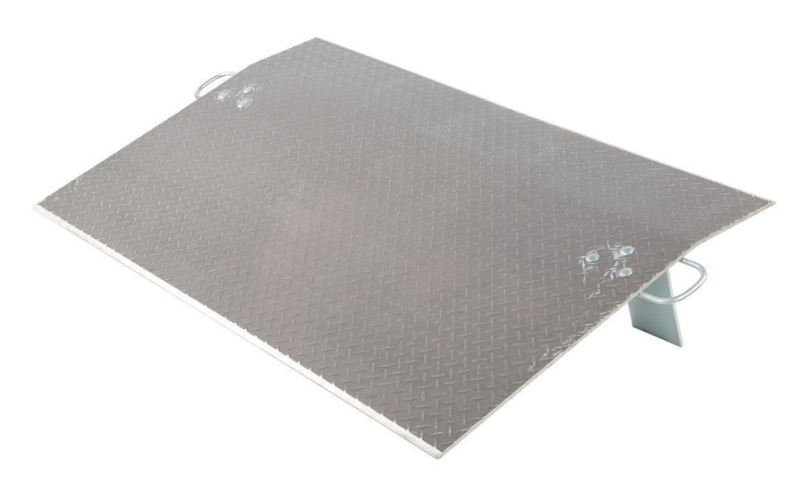 Aluminum Dock Plate 36" x 60" x 9.5", Capacity 4,100 lbs