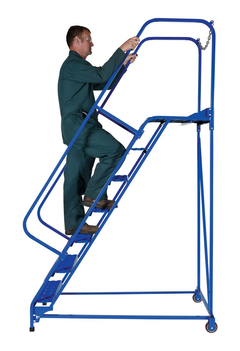 Maintenance Ladder - 7 Step Grip-Strut