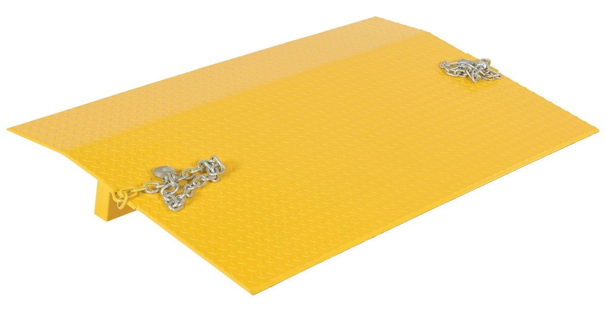 60"W x 36"L Steel Truck Dockplate w/ 5,150-lbs Capacity