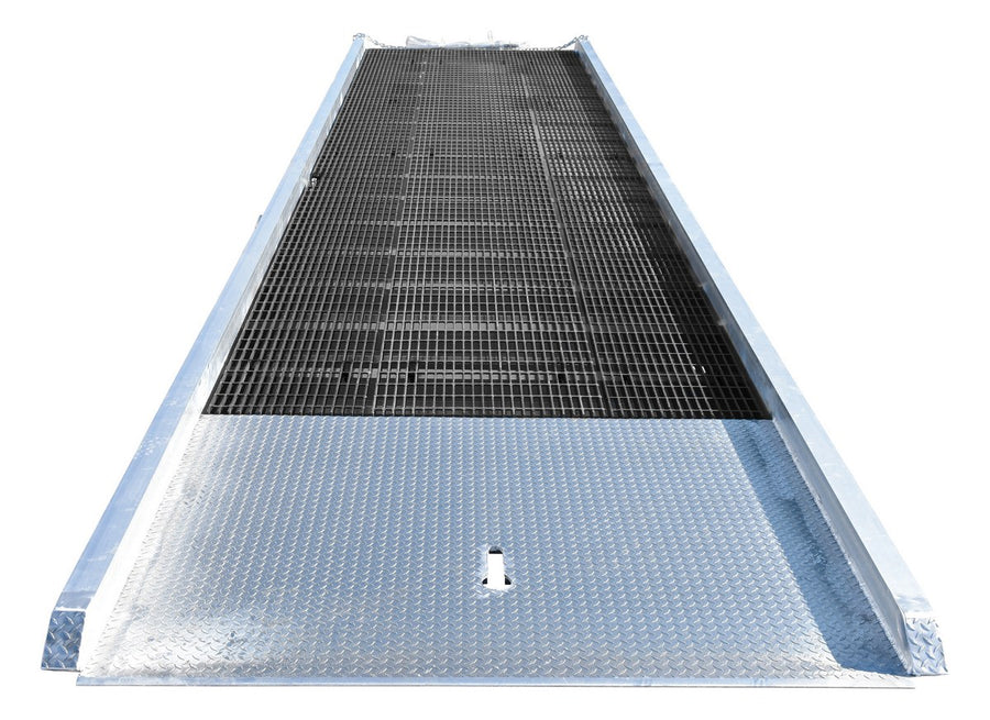 84"W x 30'L Aluminum Yard Ramp w/ Steel Grating & 16,000-lbs Capacity