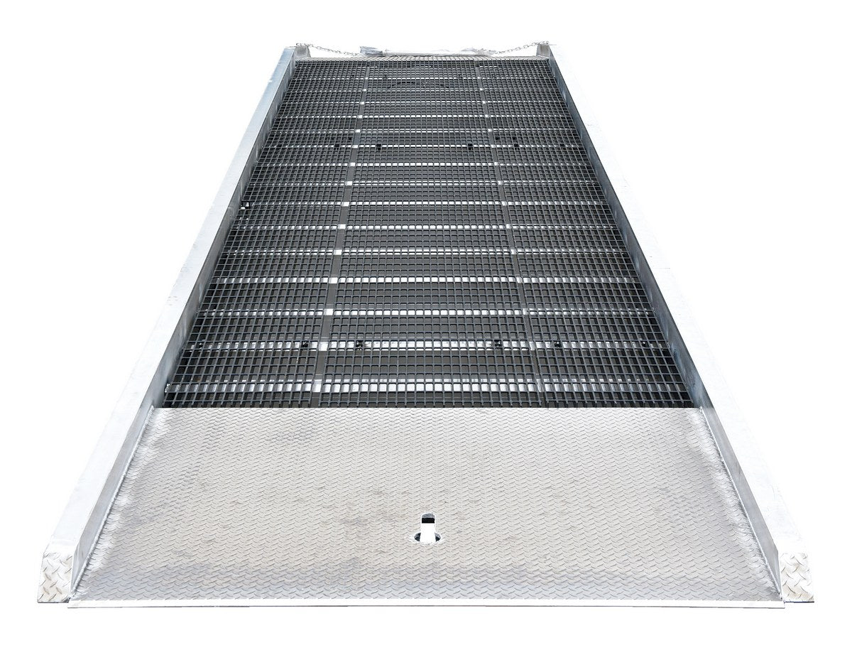 84"W x 36'L Aluminum Yard Ramp w/ Steel Grating & 16,000-lbs Capacity