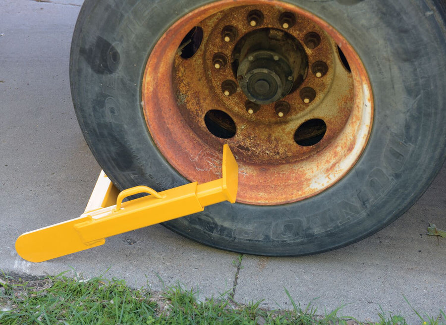 Steel Trailer Wheel Lock, 12 X 23 Usable, For Use On Single Tires, Yellow