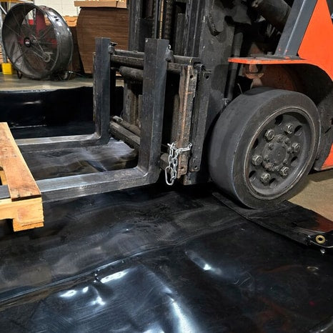 Justrite MightyBerm, 12' x 16' x 12"