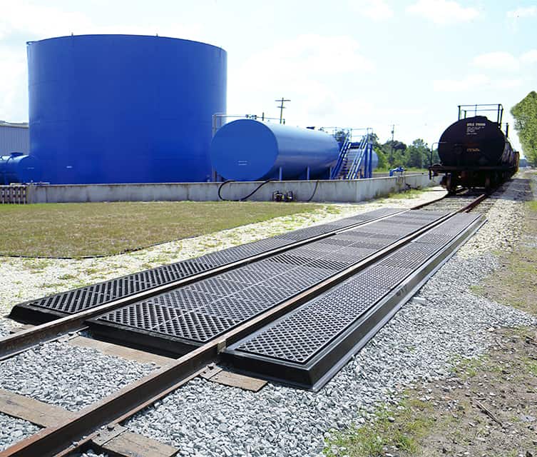 Ultra-Track Pans - Composite Model (Center Pan)