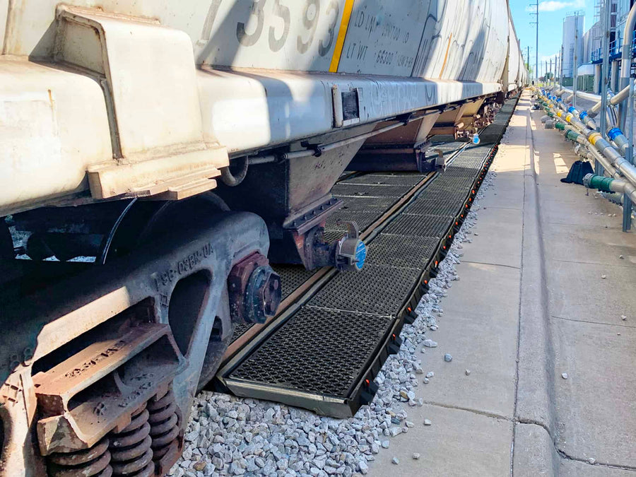 Pellet Pans, PE Model, Center Pan With Grates