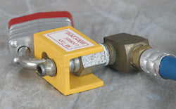 Pneumatic Fitting End Lockout