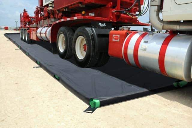 Containment Berm, Foam Wall Plus Berm, 4' x 4', Copolymer 2000